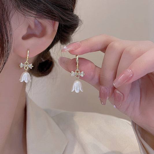 Rhinestone Bow Linglan Flower Ear Clips