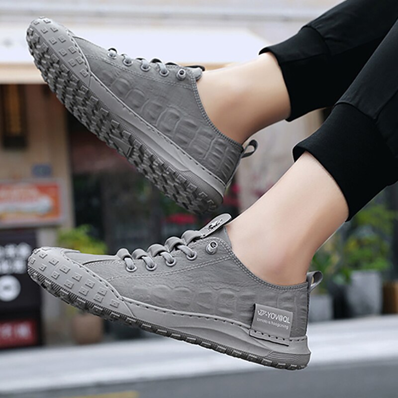 FlexFit Leather Casual Sneakers