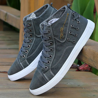 Urban Breeze Canvas Sneakers: 2022 Men's Versatile Casual Shoes - Trendy Low-Top Board Shoes with Korean Style and Breathable Design