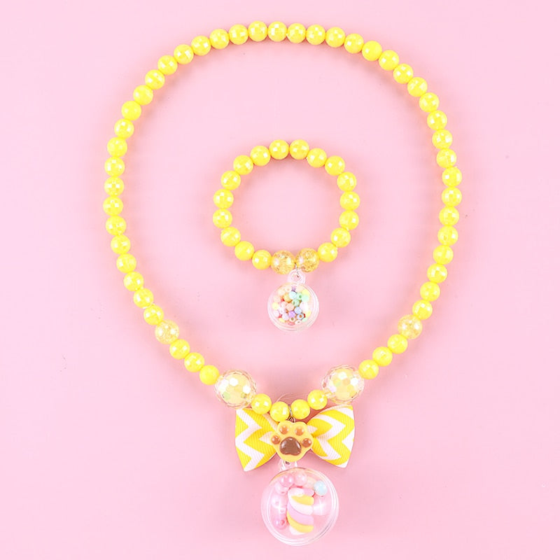 Geometric Sweetheart Necklace Bracelet Set for Children